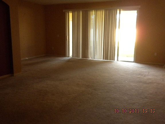 2nd image of 2906 Ashland Ln S