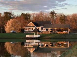 10001 Bevils Bridge Rd, Amelia Court House, VA 23002