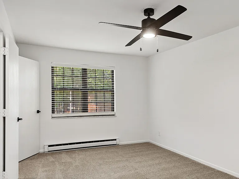 ReNew 3902 — Photo 16