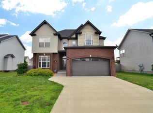 1361 Chinook Cir, Clarksville, TN 37042