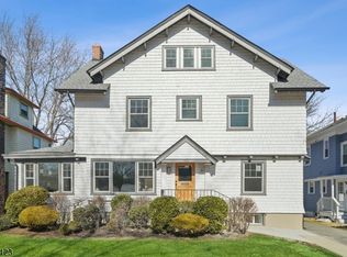 3 Emerson Pl, Montclair, NJ 07043