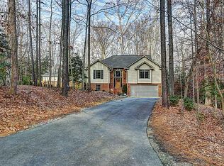 601 Carters Neck Rd, Williamsburg, VA 23188