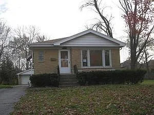 1765 Farwell Ave photo 1