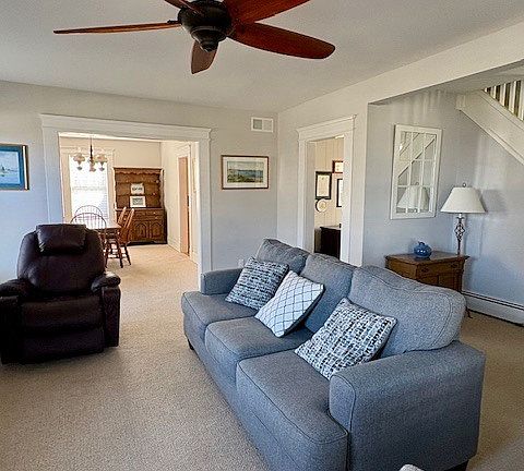 4th image of 33 Wilford Rd