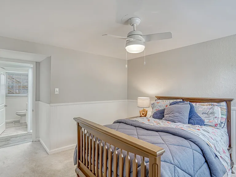 12805 Point Pleasant Dr — Photo 37