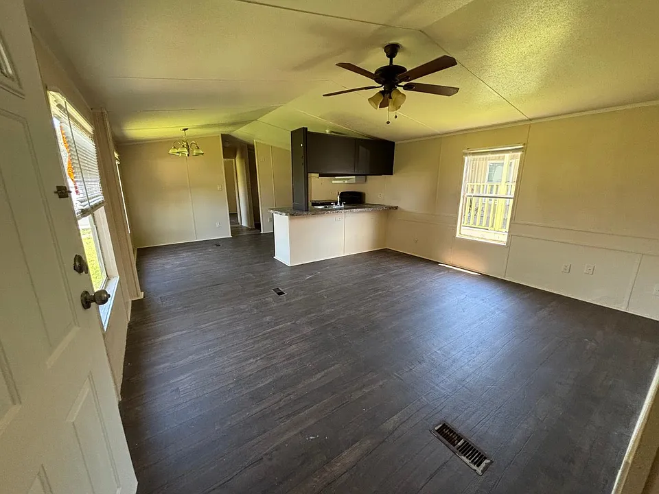 2800 Katy Hockley Cut Off Rd #1066