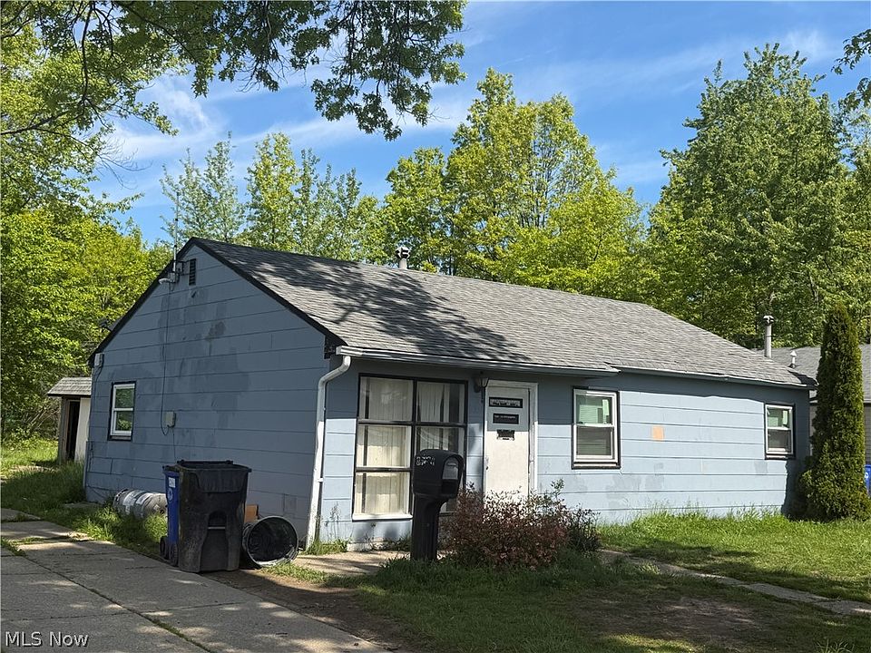 1st image of 19009 Firwood Rd