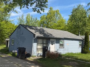 19009 Firwood Rd, Cleveland, OH 44110