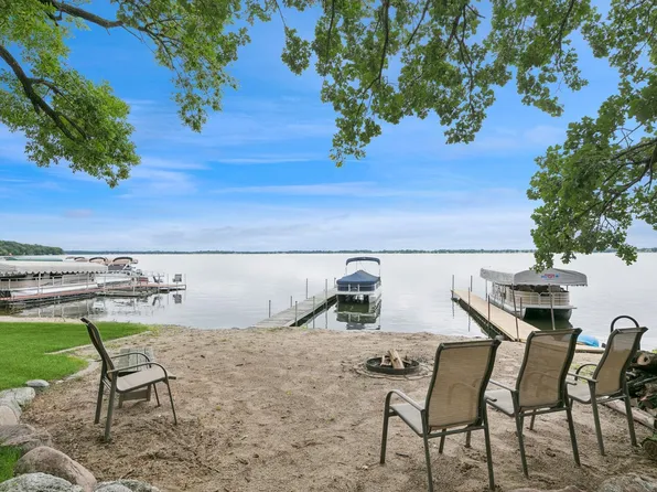 68325 233rd St, Dassel, MN 55325