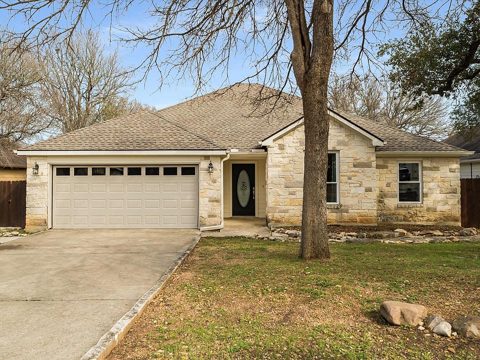 1st image of 16 Serenade Cir
