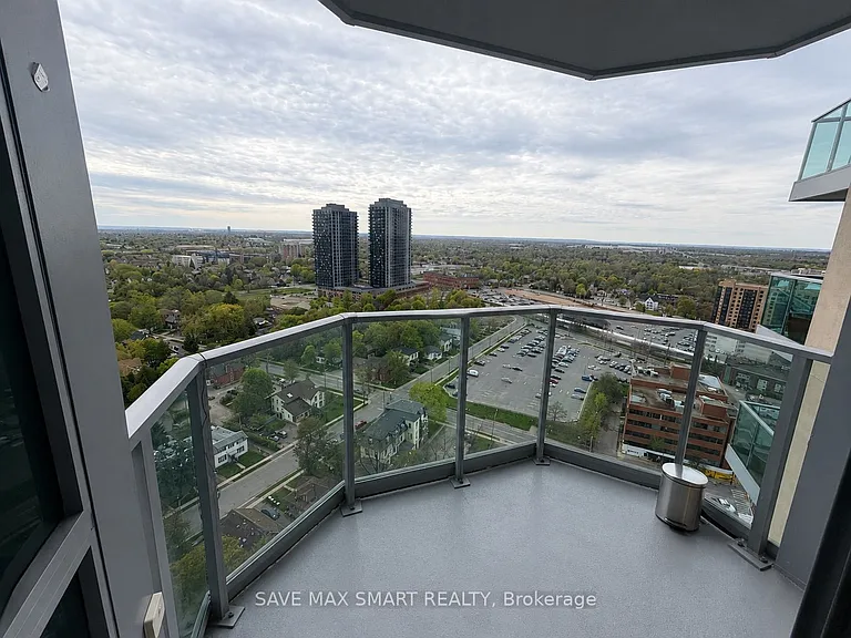 9 George St N #2314 — Photo 16