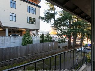7640 SW 34th Ave APT 3, Portland, OR 97219
