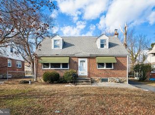 449 E Rively Ave, Aldan, PA 19018