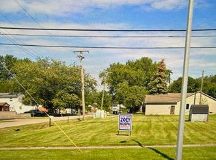 15490 Northline Rd, Southgate, MI 48195