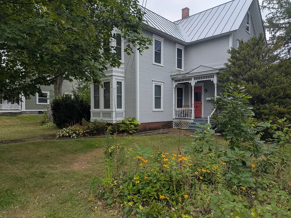 11 Prospect Ave #2