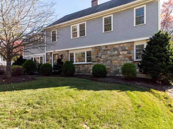 100 Cushing St, Hingham, MA 02043