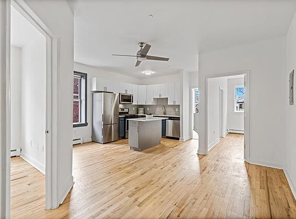 3rd image of 149 Grant Ave APT 2B