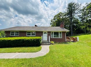 1341 Jennelle Rd, Blacksburg, VA 24060