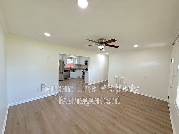 4th image of 749 Shannon Bradley Rd