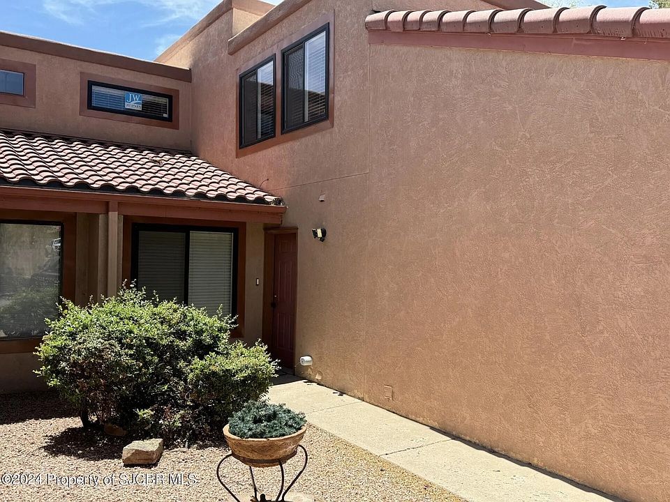 1st image of 5200 Villa View Dr APT 18C
