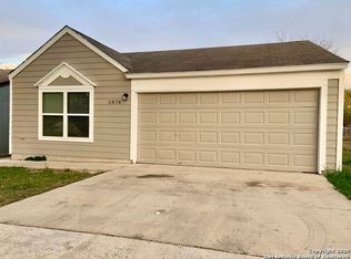 2878 Fisher Field Dr, San Antonio, TX 78245