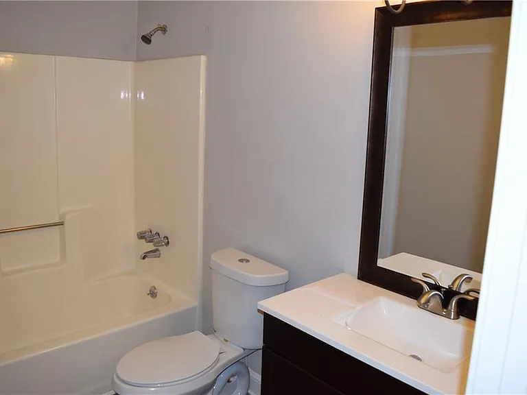 227 Goshen Ln — Photo 11