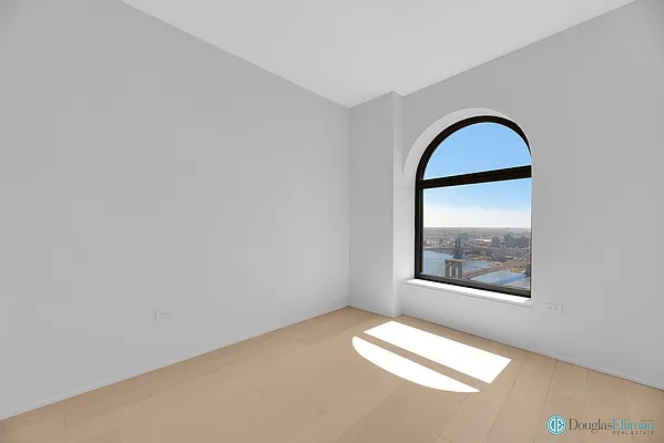 Rented by Douglas Elliman | media 23