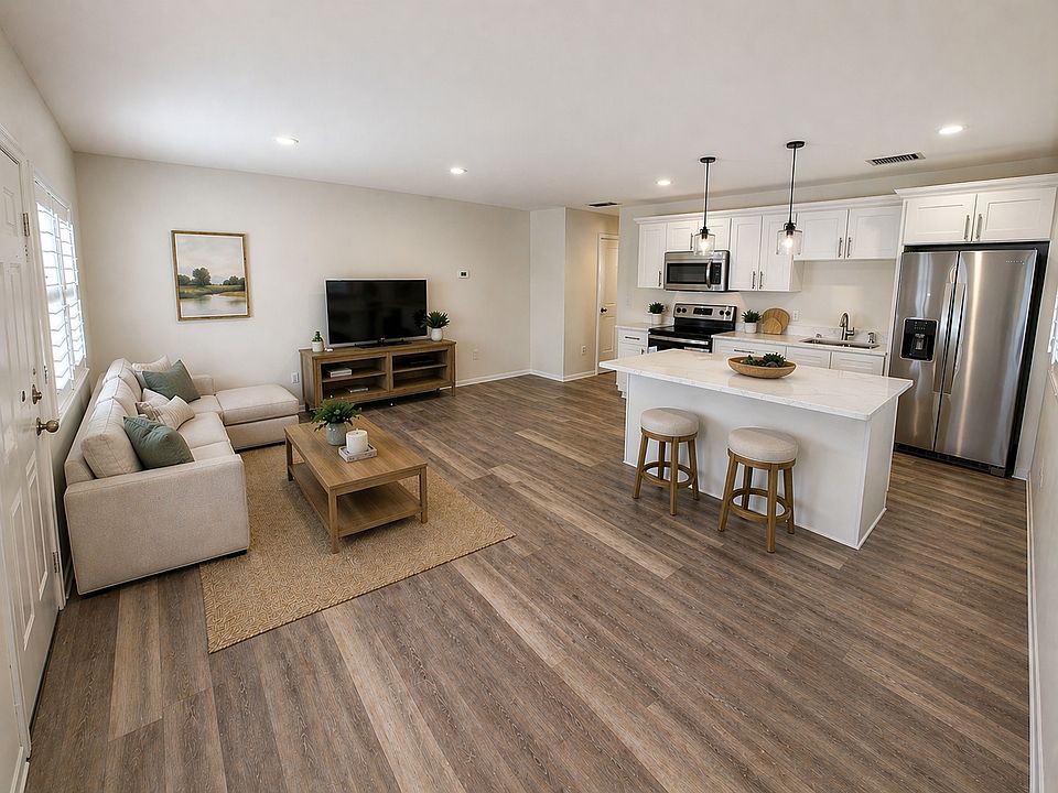 1st image of 28 Lake Vista Trl APT 205