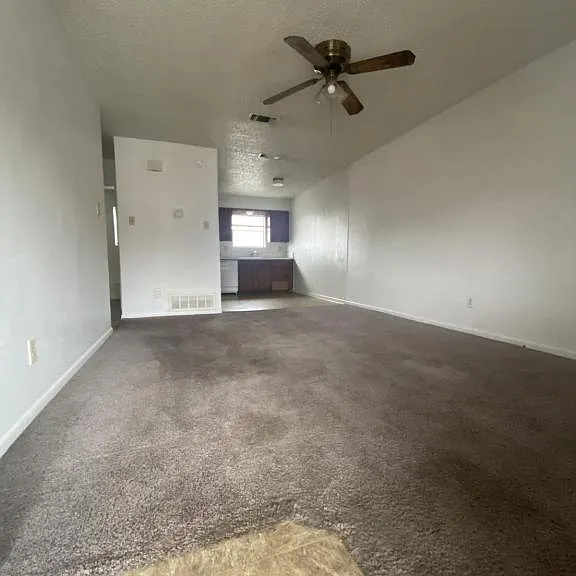 1208 Urbantke Ct #10 — Photo 5
