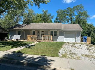 206 Vine St, Platte City, MO 64079