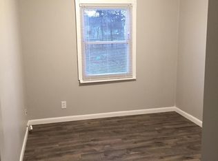 4904 Wake Robin Rd, Mentor, OH 44060