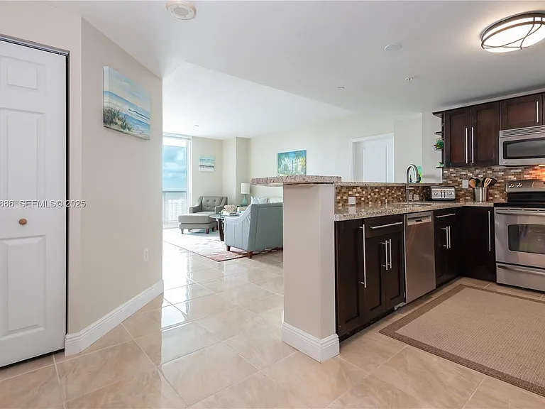1250 S Miami Ave #3205 — Photo 7