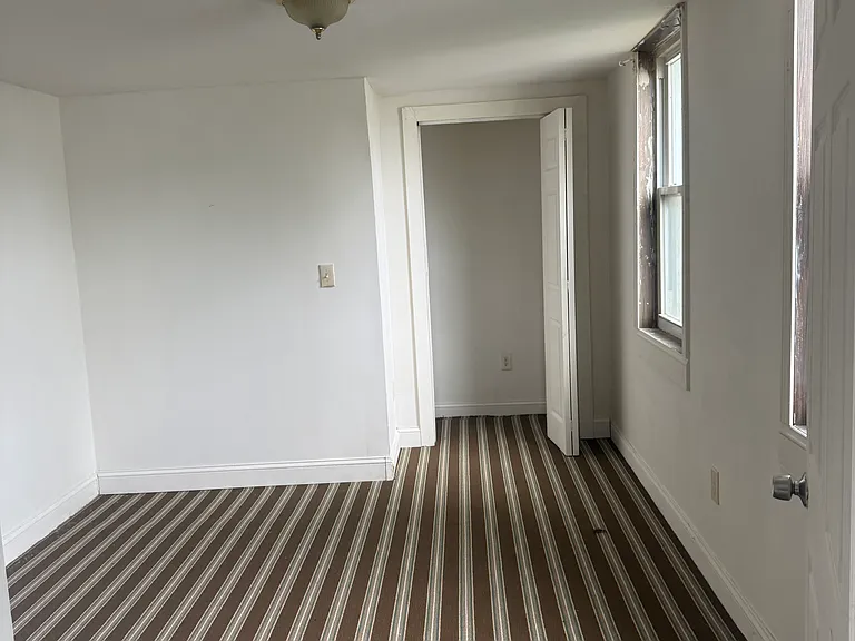 875 1/2 Main St #1 — Photo 3