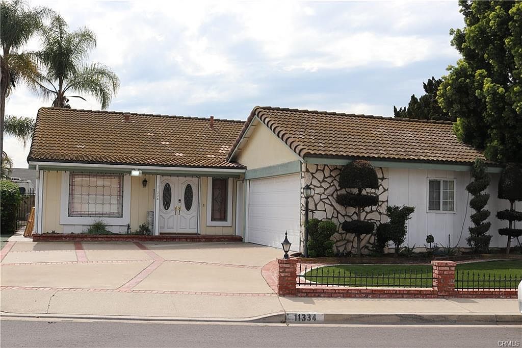 のり burningso 11334 Carob Cir, Fountain Valley, CA 92708 | Zillow