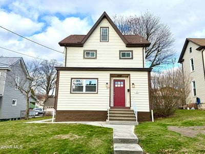 233 Columbus Ave, Cresson, PA, 16630