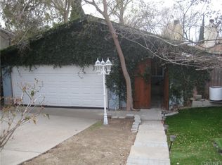 10311 Jardine Ave, Sunland, CA 91040