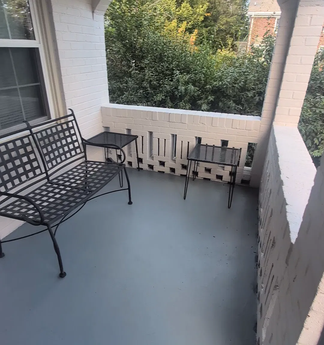 2 bed, 1000 sqft, $1,350 — Photo 2