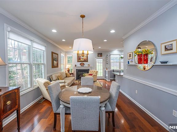 4th image of 1 Ashley Court #701
