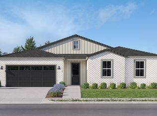 1146 Summit Way W, Madera, CA 93636