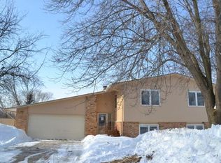 3901 Palisade Way, Eagan, MN 55122