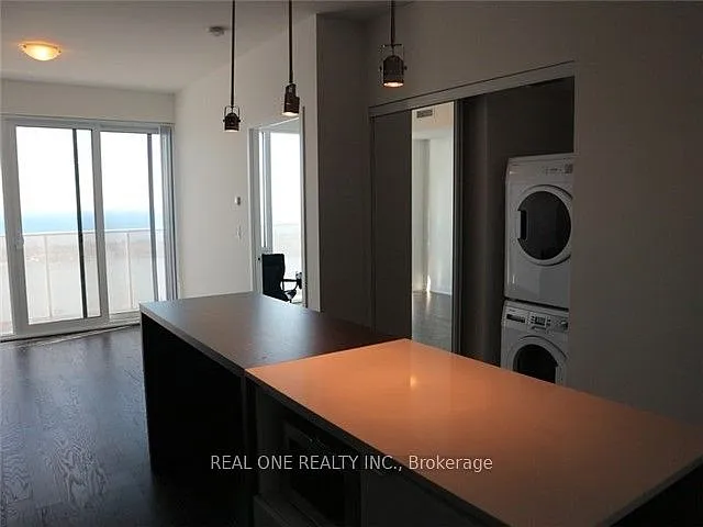 88 Harbour St S #6409 — Photo 7