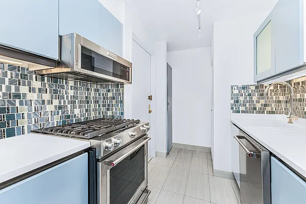 Rented by Brown Harris Stevens | media 15