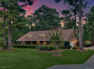 8443 Woodstock Dr, Greenwood, LA 71033