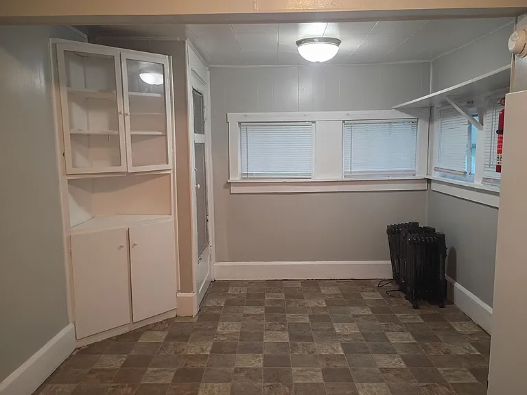2401 S Mulberry St — Photo 11