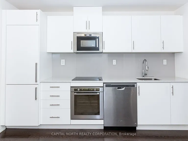 460 Adelaide St E #629 — Photo 4