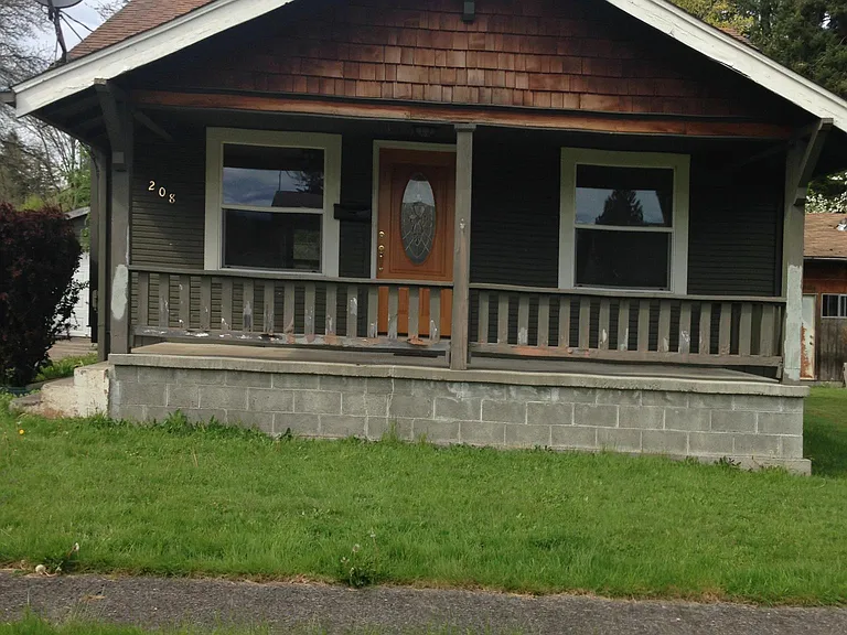 208 B St — Photo 26