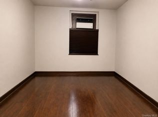 21-06 35th Street #1B, Astoria, NY 11105
