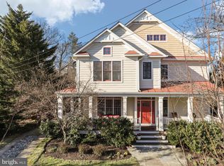 2911 1st St N, Arlington, VA 22201