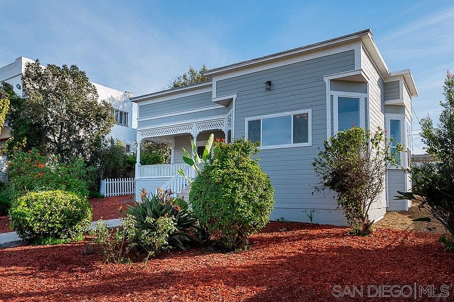 1st image of 2969 Clay Ave