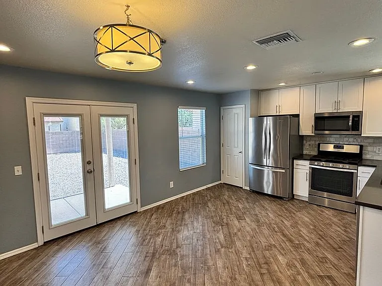4275 E Parting Waters Way — Photo 4
